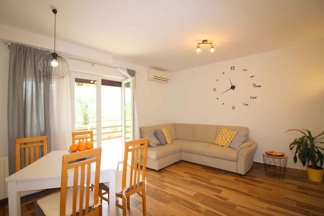 Apartments In Porec/Istrien 9923 Exterior foto